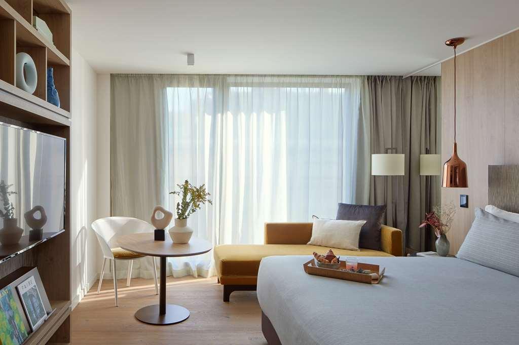 Me Barcelona Hotel Phòng bức ảnh